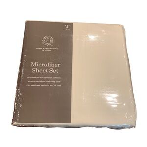 JCPenney Cream Microfiber Twin Sheet Set NWT NEW